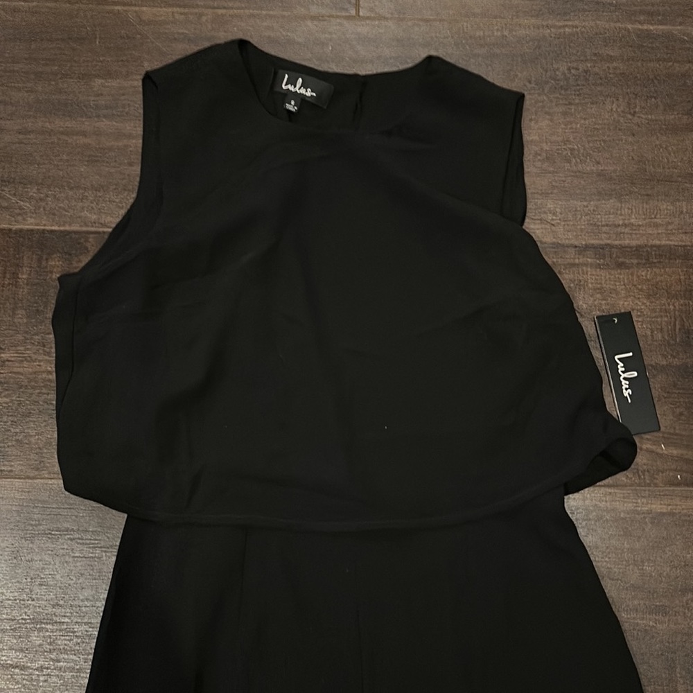 Nwt Lulu’s Jumpsuit With Open Back - image 4